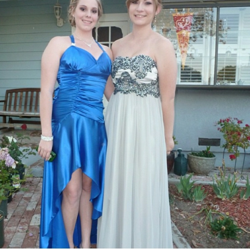 Grey prom dress